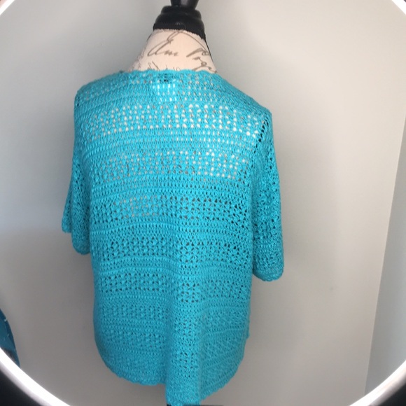 Shrug - Picture 3 of 4